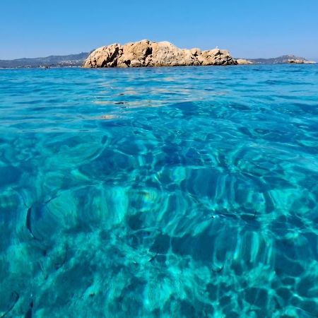 Nest House - Esclusivo Appartamento Marina Di Olbia- Mater Olbia - Beaches - Close To The Airport - Private Parking- Full Comforts - Zewnętrze zdjęcie